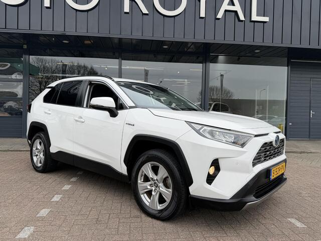 Toyota RAV4 2.5 Hybrid Active | FACE LIFT MODEL | LED KOPLAMPEN | NAVIGATIE | KEYLESS ENTRY/GO | CAMERA | PARKEER SENSOREN |