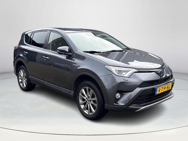 Toyota RAV4 2.5 Hybrid Style Navigatie | Achteruitrijcamera | Stuur en stoelverwarming