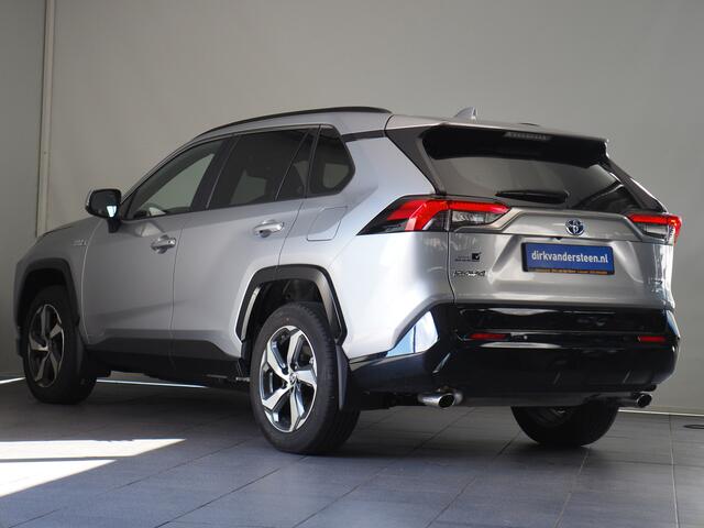 Toyota RAV4 2.5 Plug-in Hybrid AWD Style | Botsherkenning | Adaptive Cruise Control | Achteruitrijcamera | Apple CarPlay/ Android Auto | Stoelverwarming | Carkit | Inc. 220v Laadkabel