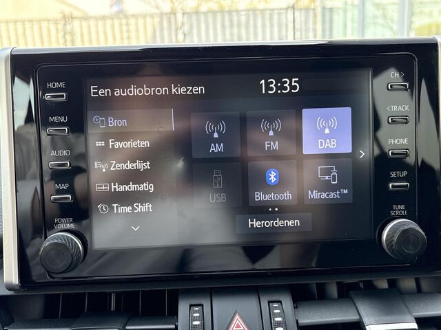 Toyota RAV4 2.5 Hybrid Active Ultimate **NAVIGATIE/ DODEHOEK DETECTIE/ STOELVERWARMING**