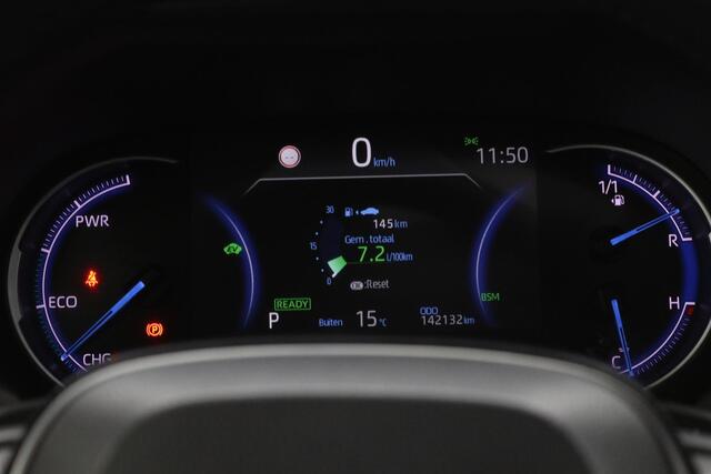 Toyota RAV4 2.5 Hybrid Bi-Tone | Electrisch schuifkanteldak | Trekhaak | 360 graden camera | Lederen bekleding |