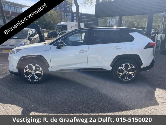 Toyota RAV4 2.5 Plug-in Hybrid AWD Bi-Tone Plus | 1500 KG trekgewicht | JBL Audio | Stoelverwarming & ventilatie | Memory Seats | Schuif-/Kanteldak | Navigatie