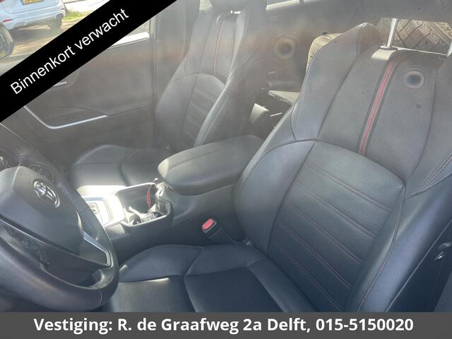 Toyota RAV4 2.5 Plug-in Hybrid AWD Bi-Tone Plus | 1500 KG trekgewicht | JBL Audio | Stoelverwarming & ventilatie | Memory Seats | Schuif-/Kanteldak | Navigatie