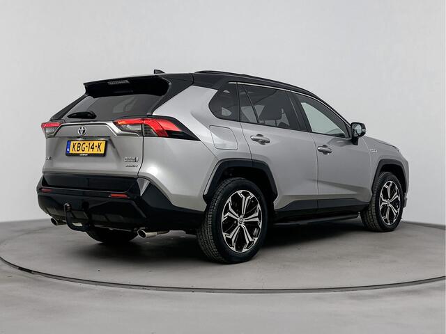 Toyota RAV4 2.5 Plug-in Hybrid AWD Bi-Tone Plus | Panoramadak | Trekhaak | Stoelverwarming-ventilatie |