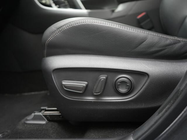 Toyota RAV4 2.5 Hybrid AWD Executive