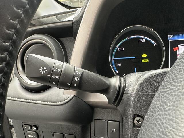 Toyota RAV4 2.5 Hybrid Style Stoel/Stuur verwarming, Trekhaak, Apple carplay scherm