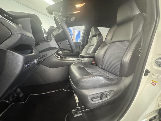 Toyota RAV4 2.5 Hybrid Bi-Tone | CARPLAY | CAMERA | ALARM | STYLE