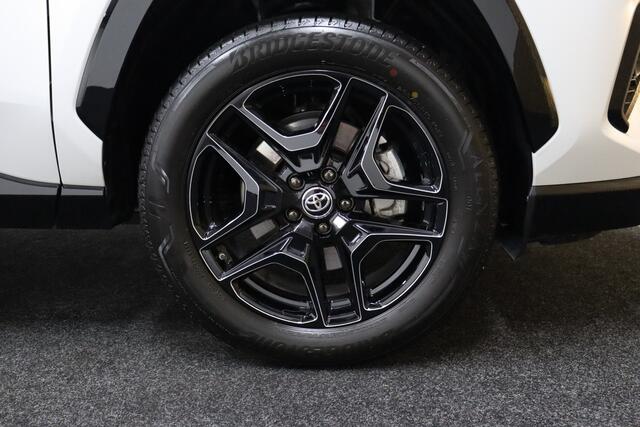 Toyota RAV4 2.5 Hybrid AWD GR SPORT | Sport Plus Pakket | JBL Audio | Adaptive-cruise | 360° Camera | Clima | Leder-Alcantara | Apple Carplay | Navigatie | Stoel & Stuurverwarming | Keyless | Dodehoekdetectie