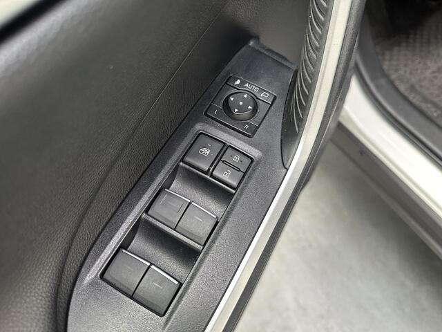 Toyota RAV4 2.5 Hybrid AWD Bi-Tone