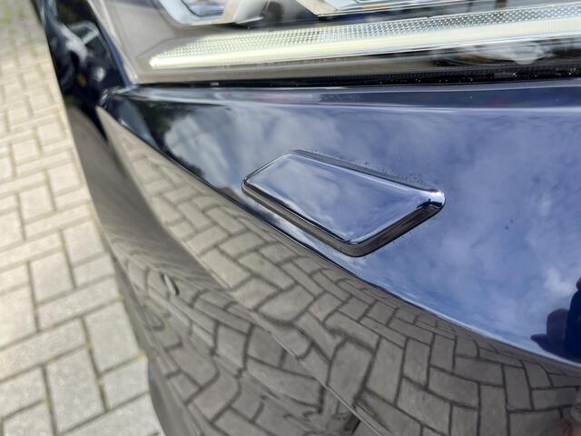 Toyota RAV4 2.5 Hybrid AWD Business Plus