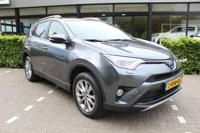 Toyota RAV4 2.5 Hybrid AWD Executive | Rijklaar | Trekhaak | Leder | Memory | Blind Spot | Stoel-/stuurverw. | 360 Camera | Open dak | Adap.cruise