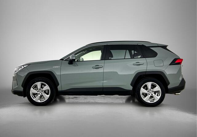 Toyota RAV4 2.5 Hybrid Style | BTW voertuig | | 1e Eigenaar | Dealer Onderhouden | Trekhaak | JBL | Ledere bekleding | Elektrische achterklep | Apple CarPlay/Android Auto | Cruise Control Adaptive |