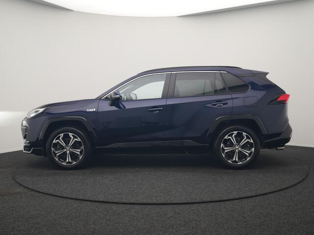Toyota RAV4 FACELIFT 2.5 Style PHEV 306pk Dealer O.H. | Trekhaak Afn. | Adaptive Cruise | Camera | Apple Carplay | Sportstoelen & Stuur Verwarmd | Keyless | Blis | DAB | 19"L.M | Plug In Hybrid |