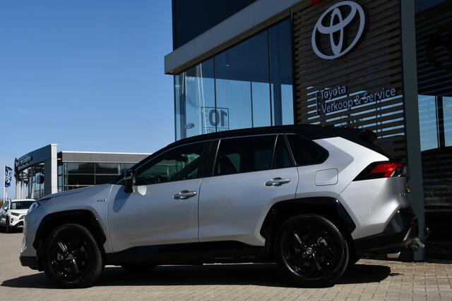 Toyota RAV4 2.5 Hybrid AWD Bi-Tone Limited Automaat 222pk | JBL | Innovation-pack | Dodehoekdetectie | Trekhaak geremd 1.650 kg |