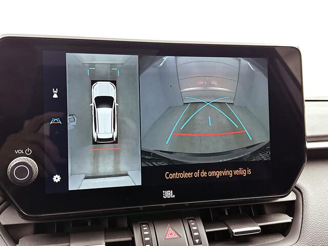 Toyota RAV4 2.5 Plug-in Hybrid AWD Bi-Tone Plus | Schuif/Kantel dak | JBL | Head-Up Display | 360 Camera | Stoel ventilatie | stoelverwarming + achterbank | Elektrische stoel met geheugen | Parkeersensoren voor+achter | Elektrische achterk