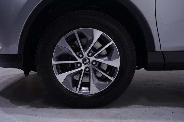 Toyota RAV4 2,5-l-Hybrid Executive Auto 4x4 camera afneembare-trekhaak LMV 17" cruise-controlle key-les entry and start electrische achterklep lane-assist climate-controlle camera led-verlichting PDC v+a