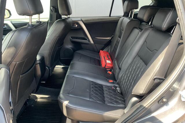 Toyota RAV4 2.5 Hybrid AWD Executive | Stoelverwarming | Elektrische Stoelen | Leer