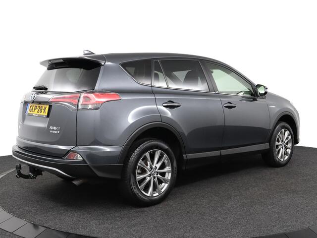 Toyota RAV4 2.5 Hybrid Style | Trekhaak | Parkeer sensoren | elektrisch bedienbare achterklep |