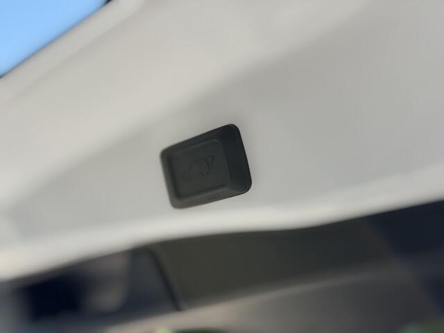 Toyota RAV4 2.5 Hybrid AWD Business | GEEN AFLEVERKOSTEN | Elektrische achterklep, Apple/Android, Parkeersensoren
