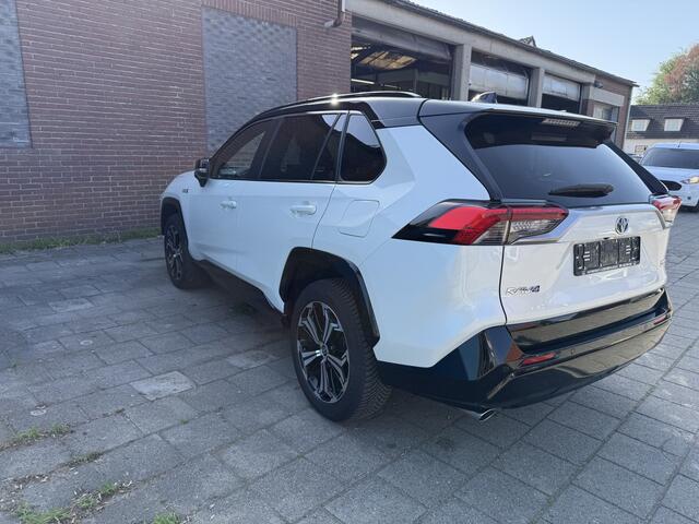 Toyota RAV4 2.5 Plug-in Hybrid AWD Bi-Tone Plus Stoelverkoeling/verwarming, Airco op afstand bediend,