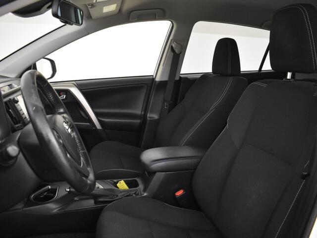 Toyota RAV4 2.5 Hybrid Style | Elektr. a. klep | Trekhaak | PDC | Keyless