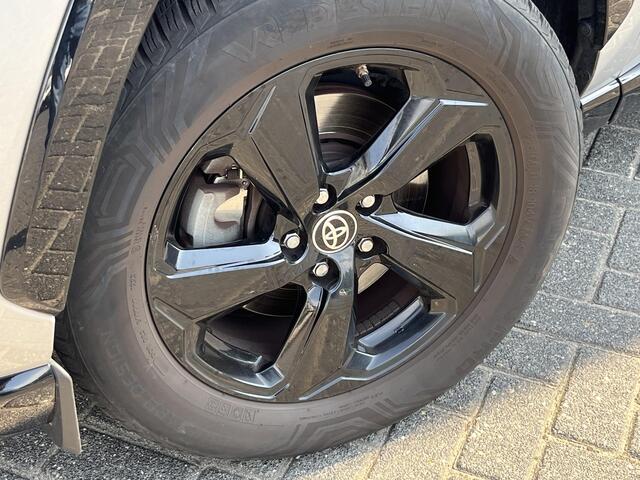 Toyota RAV4 2.5 Hybrid AWD Bi-Tone | Stuurverwarming | Trekhaak