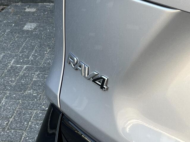 Toyota RAV4 2.5 Hybrid AWD Bi-Tone | Stuurverwarming | Trekhaak