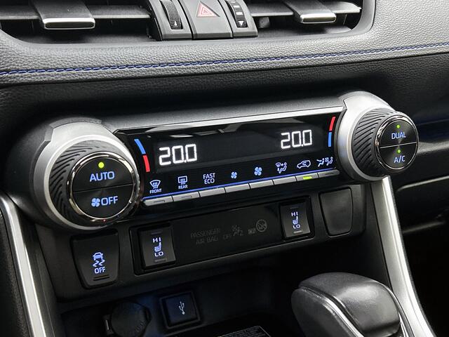 Toyota RAV4 2.5 Hybrid Bi-Tone | Schuif - Opendak | JBL | 360 Camera | Dealer Onderhouden | Stoel verwarming | Blindspot |