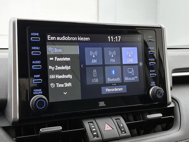 Toyota RAV4 2.5 Hybrid Executive | Panorama schuif/kantel dak | JBL | Elektrisch verstelbare bestuurdersstoel met geheugen | Trekhaak | Lederen bekleding | 360 Camera + camera functie binnenspiegel | Navigatie |