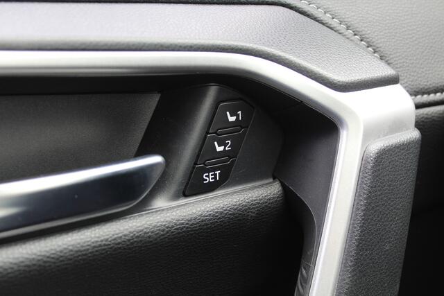 Toyota RAV4 2.5 Hybrid AWD Executive | Rijklaar | Memory | Leder | LED | Apple/Android | Stoel-/stuurverw. | Blind Spot | Dealer onderhouden