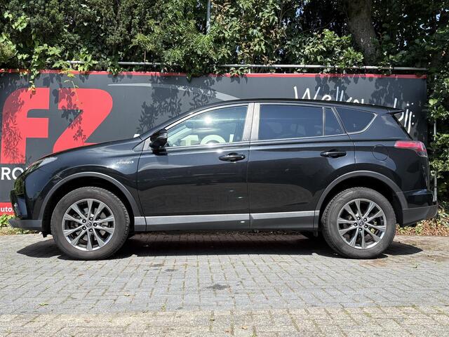 Toyota RAV4 2.5 Hybrid Black Edition - Automaat - Navigatie - Trekhaak - Stuur/Stoel Verwarming