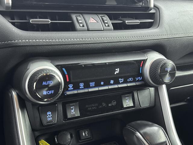 Toyota RAV4 2.5 Hybrid Dynamic Limited | Stoelverwarming | Parkeersensoren | Elektrische Achterklep |