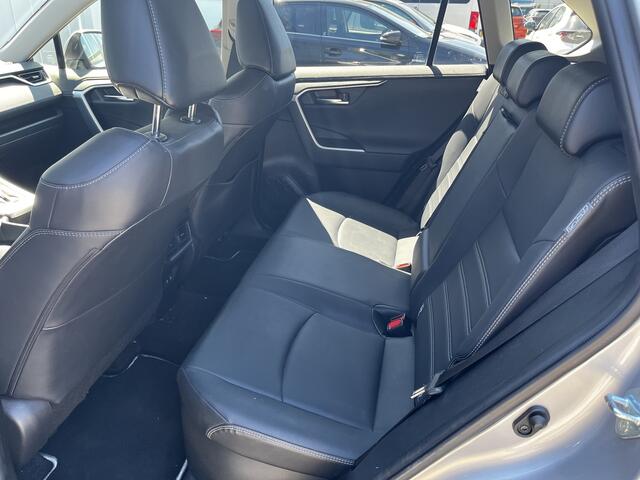 Toyota RAV4 2.5 Hybrid Business Leder Stoelverwarming stuurverwarming Apple Carplay Android auto