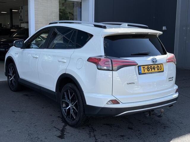 Toyota RAV4 2.5 Hybrid AWD Style | Trekhaak | All-season | Dodehoeksensor | Elektrische bestuurdersstoel |