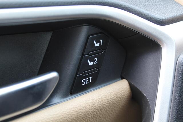 Toyota RAV4 2.5 Hybrid Executive Premium | Rijklaar | Leder | Memory | Stoelverw.-/koeling | 360 Camera | JBL | Apple/Android | Sensoren v+a