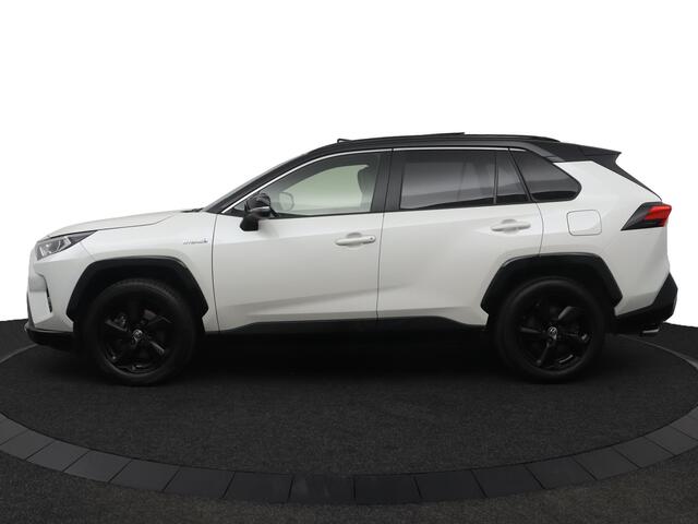 Toyota RAV4 2.5 Hybrid AWD Executive | 360 graden camera | 1650kg trekgewicht | Electrisch panoramadak |