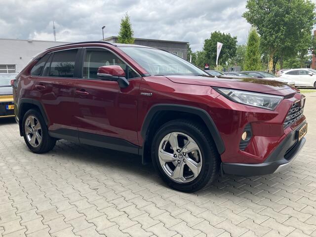 Toyota RAV4 2.5 Hybrid AWD Dynamic | Trekhaak (1650kg) | Apple Car-Play | 360 Camera