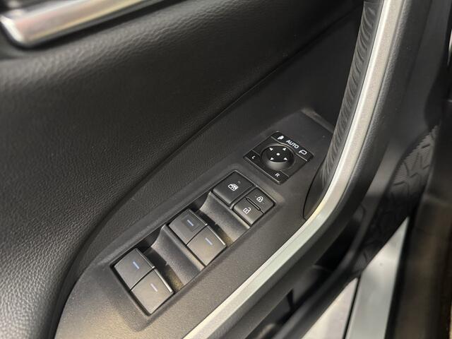 Toyota RAV4 2.5 Hybrid Style | JBL audio | 360 camera | Stoel/stuurverwarming | Trekhaak |