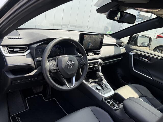 Toyota RAV4 2.5 Hybrid AWD Bi-Tone Panoramadak Trekhaak 1650KG Treklast PDC