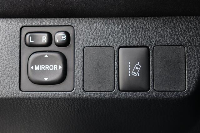 Toyota RAV4 2.5 Hybrid Style, Trekhaak, Stoelverwarming, BSM, NAVI!