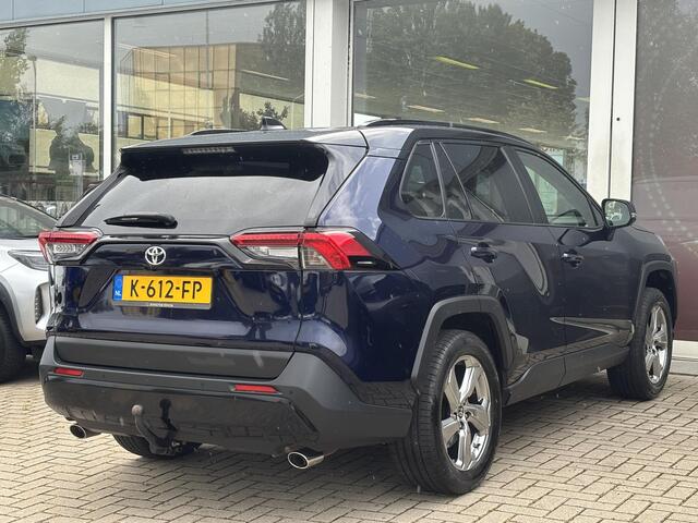 Toyota RAV4 2.0 VVT-iE Dynamic | 1e Eigenaar | 100% Dealer onderhouden | Trekhaak | 1500kg Trekgewicht