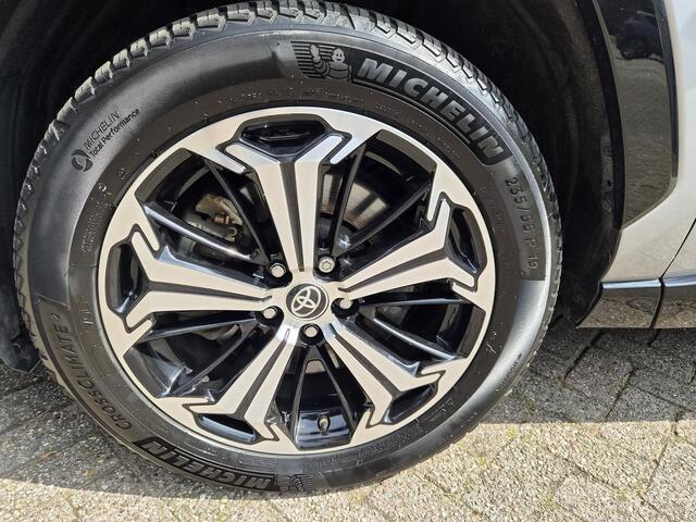 Toyota RAV4 2.5 Plug-in Hybrid AWD Bi-Tone Plus All-in prijs!