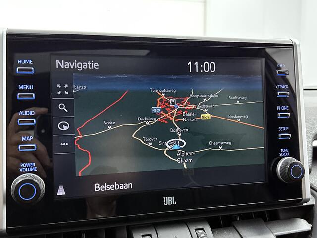 Toyota RAV4 2.5 Plug-in Hybrid AWD Bi-Tone Plus | BTW voertuig | Panorama schuif/kantel dak | JBL | Head-Up Display | Dodehoek detectie | 360 Camera | Camera functie binnenspiegel | Stoelventilatie | Stoelverwarming |