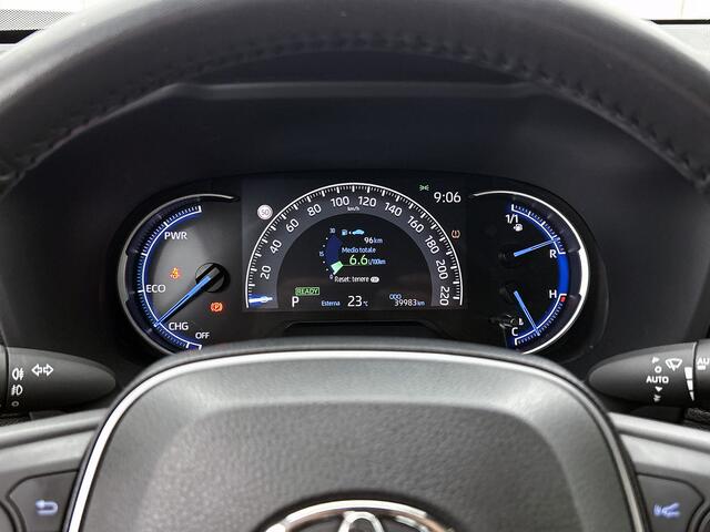 Toyota RAV4 2.5 Hybrid AWD ADVENTURE | 1.650 Kg trekgewicht |