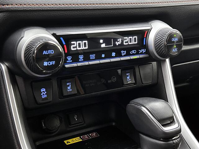 Toyota RAV4 2.5 Hybrid AWD ADVENTURE | 1.650 Kg trekgewicht |