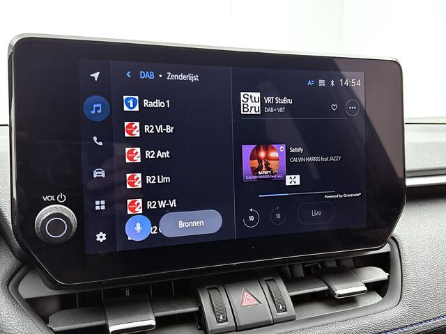 Toyota RAV4 2.5 Hybrid Style | BTW voertuig | Stoelverwarming | Parkeersensoren voor+achter | Elektrische achterklep | Draadloze telefoonlader | Navigatie | Apple CarPlay/Amdroid auto |