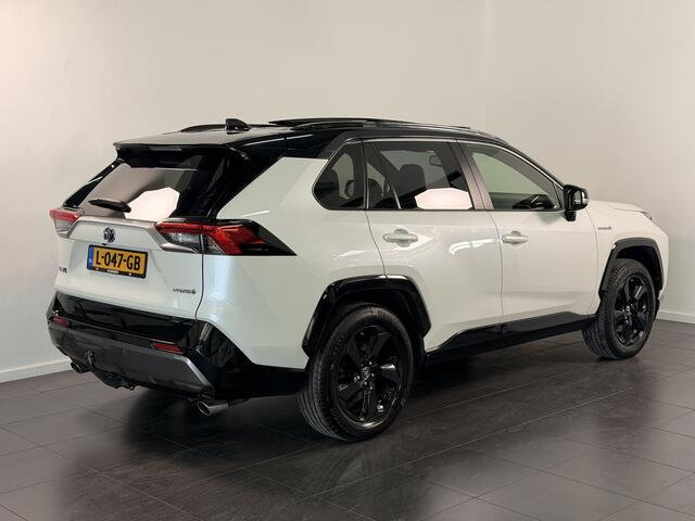 Toyota RAV4 2.5 Hybrid Bi-Tone | Schuif - / kanteldak | Trekhaak | Dealeronderhouden |