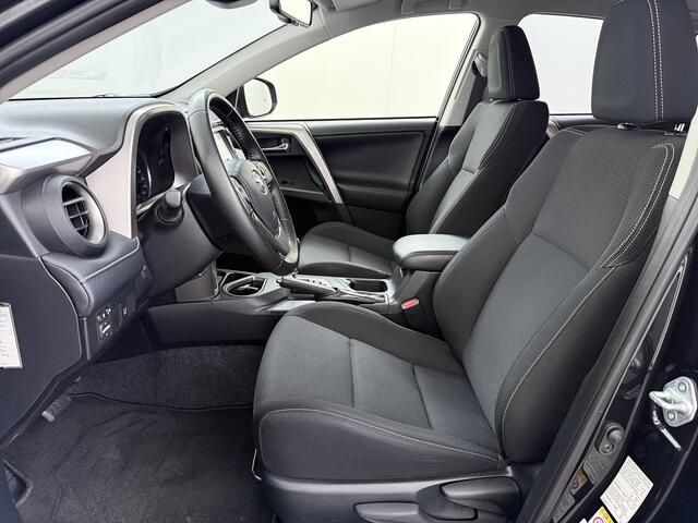 Toyota RAV4 2.5 Hybrid Automaat 197PK Adap.Cruise Stoelverwarming Navi Camera Cruise Control Ecc Bluetooth Pdc Dynamic Keyless Regen-Lichtsensor Lane Assist Lmv Privacy Glas Led