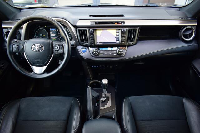 Toyota RAV4 2.5 Hybrid AWD Style | Navigatie | Camera | Stoelverwarming | Parkeersensoren rondom |