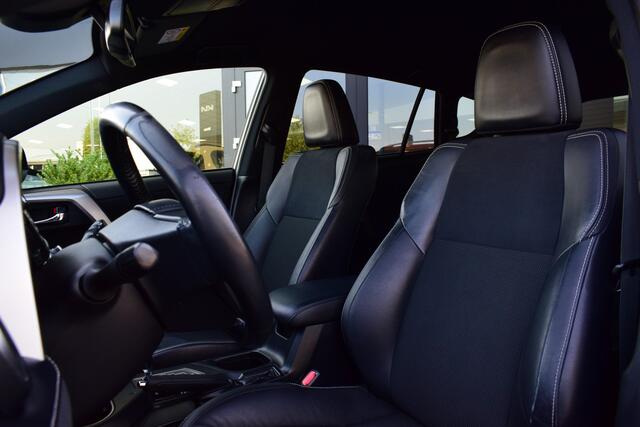 Toyota RAV4 2.5 Hybrid AWD Style | Navigatie | Camera | Stoelverwarming | Parkeersensoren rondom |